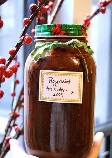 Rhoda's Peppermint Hot Fudge Sauce    Holiday Guest Post from Kelsey of The Naptime Chef Homemade Gifts For Friends, Hot Fudge Sauce, Fudge Sauce, Sweet Sauce, Hot Fudge, Adobo, Food Gifts, Holiday Treats, Christmas Treats