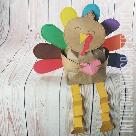 Thanksgiving Turkey Craft (FREE Template) • In the Bag Kids' Crafts Turkey Paper Bag, Paper Bag Turkey, Home Decor Ideas Paper, Turkey Craft For Kids, Pilgrim Crafts, Turkey Handprint Craft, Free Craft Templates, Thanksgiving Turkey Craft, Easy Thanksgiving Crafts