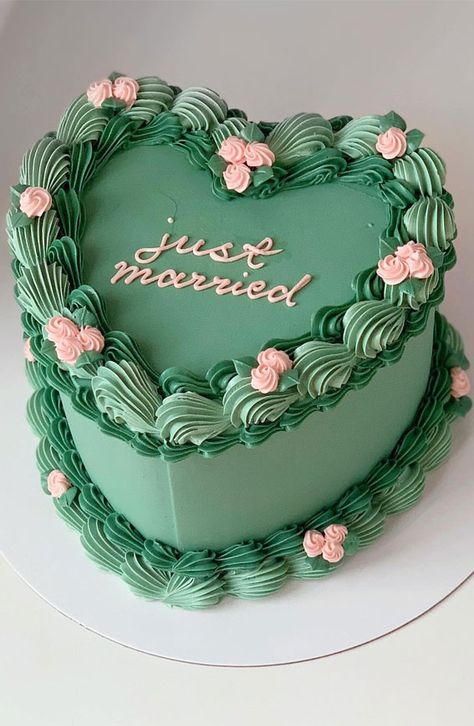 Just married cake, Just married wedding cake, Just married heart cake, Just married cake ideas, just married cake vintage, buttercream wedding cake, minimalist wedding cake, simple wedding cake, vintage wedding cake, wedding cake designs Heart Vintage Cake, Just Married Cake, Married Cake, Heart Cake Decoration, Heart Cake Design, Soccer Birthday Cakes, Flower Cake Design, Vintage Heart Cake, Cake With Buttercream Frosting