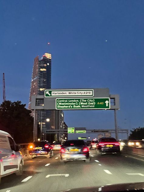 Shepherds Bush, White City, Central London, West End, Westminster, Highway Signs, London, Quick Saves