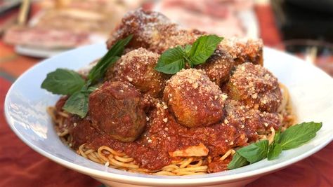 Tony Danza's Sunday Sauce with Meatballs and RibsTODAY, November 18th 2016. Sauce With Meatballs, Tony Danza, Sunday Sauce, Celebrity Recipes, Meatball Recipe, Italian Meatballs, Rib Recipes, Italian Dishes, Marinara