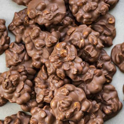 Crockpot Candy - i am baker Trish Yearwood Recipes, Crockpot Candy Recipes, Crockpot Desserts, Chocolate Peanut Clusters, Trisha Yearwood Recipes, Crockpot Candy, Peanut Clusters, Christmas Candies, Chocolate Candy Recipes