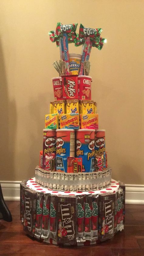 Candy Tower Cake, Boy 16th Birthday Ideas Decor, 16 Birthday Gifts For Boys, Boys 16th Birthday Ideas Sons, 16 Boy Birthday Ideas, 16th Birthday Party Ideas For Boys, 16th Birthday Gifts For Boys, Sweet 16 Party Ideas For Boys, Boy 16th Birthday