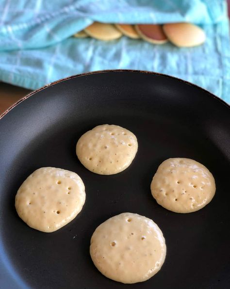 Easy Pikelet Recipe, Fruit Loaves, Pikelets Recipe, Pikelet Recipe, Aussie Recipes, Homemade Crumpets, Hot Recipes, Frugal Cooking, Aussie Food