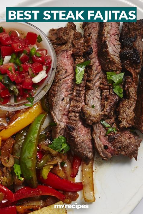 Skirt Steak Tacos Recipes, Steak Fajita Recipe Stove Top, Easy Skirt Steak Recipes, Best Steak Fajitas, Beef Fajita Marinade, Easy Fajita Recipe, Steak Fajita Marinade, Beef Fajita Recipe, Skirt Steak Fajitas