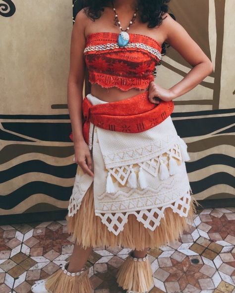 Moana Halloween, Moana Halloween Costume, Moana Cosplay, Fantasy Ideas, Moana Party, Moana Birthday, Face Characters, Spirit Week, Fantasias Halloween