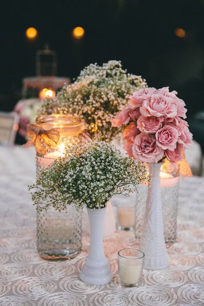 Vintage Wedding Centerpieces, Vintage Centerpieces, Unique Wedding Flowers, Real Weddings Photos, Wedding Flower Arrangements, Wedding Table Centerpieces, Cheap Wedding, Flower Centerpieces, Trendy Wedding