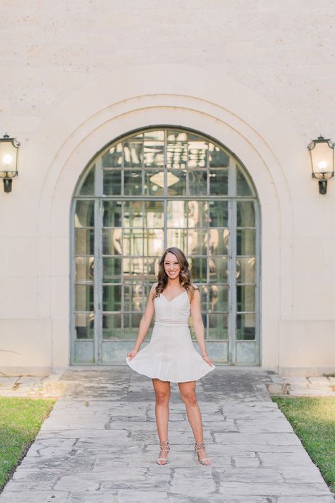 Meet Katherine! She’s the captain of the Texas Pom Squad and a Radio-TV-Film major at UT. I had such a fun time walking campus with Katherine, talking about Game of Thrones theories and hearing her stories about taking a film class taught by Matthew McConaughey. The light on campus that day was perfect, and she’s absolutely gorgeous, so needless to say… I LOVE these photos! Congratulations, and have a blast in California after you graduate, Katherine! Austin Senior Pictures, Game Of Thrones Theories, Pom Squad, Film Major, College Grad Pictures, Film Class, Ut Austin, Grad Pics, Grad Photos