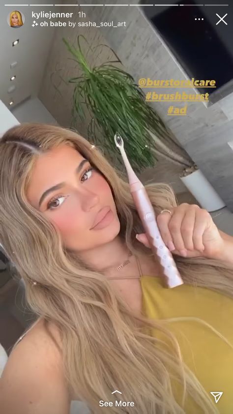 Kylie Jenner Honey Blonde Hair, Kylie Jenner Hair Color Blonde, Kylie Blonde, Kylie Jenner Blonde Hair, Kylie King, Kylie Jenner Hair Color, Beyoncé Wallpaper, Kylie Jenner Blonde, Jenner Hair