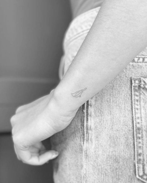 Small Cardinal Tattoos For Women, Minimalist Cardinal Tattoo, Dainty Cardinal Tattoo, Bird Outline Tattoo, Small Cardinal Tattoo, Line Animals, Wrist Tatoo, Heather Rae, Tattoo On The Wrist