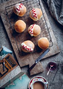 Devonshire Split Buns, Devonshire Splits Recipe, Devonshire Splits, British Baking Show Recipes, The Splits, British Baking, British Food, Homemade Food, Holiday Cooking