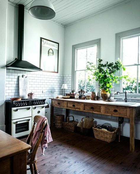 Kitchen Design Ideas // Deconstructed Kitchens — The Grit and Polish Unfitted Kitchen, Old Table, Kitchen Bench, Casa Country, Harvey Norman, Freestanding Kitchen, Kitchen Benches, Antique Kitchen, Boho Kitchen