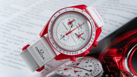 Swatch X Omega, Moonswatch Mission, Speedmaster Omega, Swatch Store, Moon Missions, Speedmaster Professional, Mission To Mars, Luxury Men, Jewelry Luxury