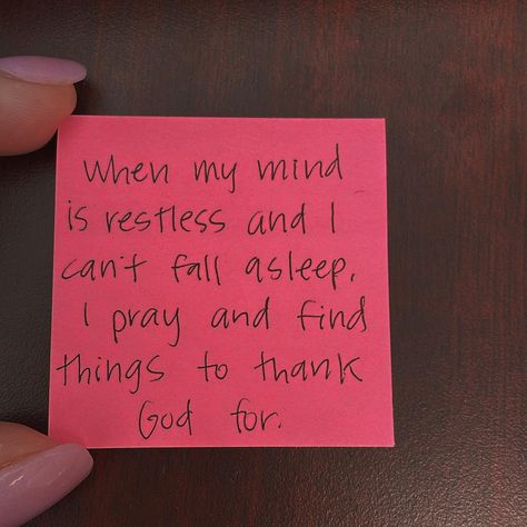 Bible Verse Post It Notes, Bible Sticky Notes Scriptures, Cute Bible Verse Sticky Notes, Sticky Notes Quotes Christian, God Related Quotes, Christian Sticky Notes, Bible Verse On Sticky Notes, Sticky Notes Quotes, Journal Bible Quotes