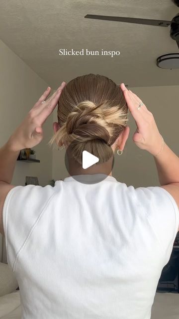 Hannah Mae on Instagram: "Comment HAIR below to receive a DM with the link to shop my slick back essentials on LTK ✨

https://liketk.it/4NAIs

Fav new slicked bun 🫶🏼#hairtutorial #easyhairstyles #slickedbackhair #slickback #slickedbun #cutehairstyles #easyhair #fyp #fav #beauty" Slick Side Part Bun, How To Do A Slick Back Bun, Spiky Bun, Hannah Mae, Slick Back Bun, Low Bun Hairstyles, Slick Back, Slicked Back Hair, Low Bun