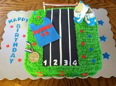 Track and field cake Track And Field Cake, Olympic Food, Sport Cakes, Bread Snacks, 18th Birthday Party, Bday Cake, Graduation Cakes, Fancy Cakes, Food Themes