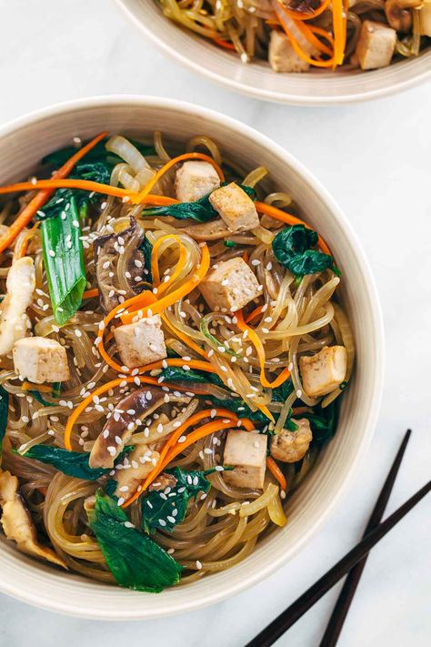 Japchae Korean Glass Noodles with Tofu - Each bite is packed with healthy vegetables and plant protein for a delicious gluten free meal. | jessicagavin.com Korean Sweet Potato Noodles, Noodles With Tofu, Korean Glass Noodles, Korean Sweet Potato, Noodle Bowls Recipes, Potato Noodles, Gluten Free Noodles, Sweet Potato Noodles, Glass Noodles