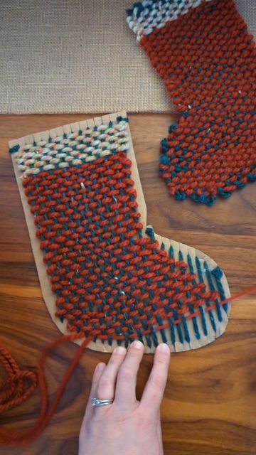 Loom Stocking, Weaving Loom Patterns, Cardboard Loom Weaving, Make A Stocking, 2025 Crafts, Cardboard Weaving, Makerspace Elementary, Cardboard Loom, Stocking Template