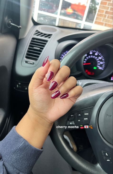 Burgundy With Chrome Nails, Round Acrylic Nails Fall, Cherry Glazed Nails, Dnd Cherry Mocha, Acrylics Almond Shape, Nails Acrylics Almond, Nashville Nails Ideas, Res Nails, Acrylics Almond