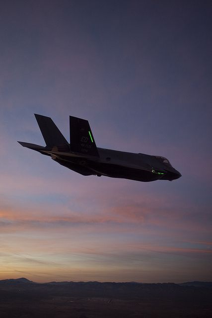 Edwards Air Force Base, Test Pilot, Jet Fighter Pilot, F 35 Lightning Ii, Us Military Aircraft, Military Aesthetic, Airplane Wallpaper, Military Wallpaper, Night Flight