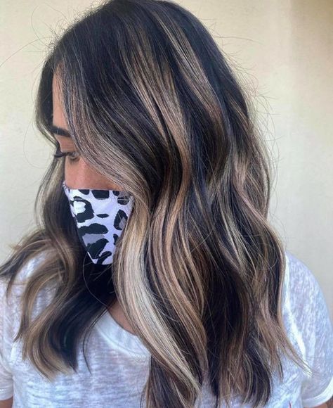 Spring Summer Hair Color 2023, Chocolate Almond Hair, Spring 2023 Hair Color Trends, Almond Hair Color, 2023 Spring Hair Trends, Spring Hair Color Ideas 2023, Hairstyle For Black Hair, Hairstyles Color, Color Hairstyles