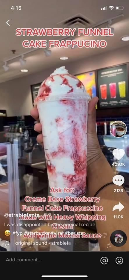 Strawberry Funnel Cake Frappuccino, Strawberry Funnel Cake, Starbucks Drink Menu, Starbucks Secret Menu Recipes, Cold Starbucks Drinks, Starbucks Strawberry, Starbucks Drinks Diy, Secret Starbucks Recipes, Iced Starbucks Drinks