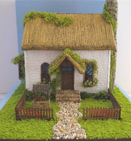 Cobblestone Cottage Film Photography Tutorial, Cobblestone Cottage, Mini Gardens, Model Train Scenery, Dolls Houses, Fairy Gardens, Fairy Land, Mini Garden, Photography Tutorials