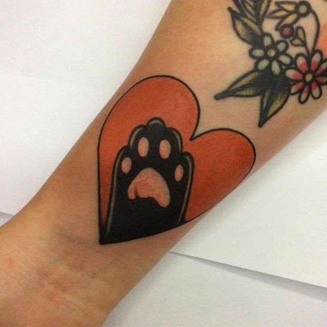 #tattoo #tattoos #inked #tattooart #tattooed #tattooideas #tattoodesign #tattooinspiration #tattoosleeve #tattooflash #inkedgirls #tattooedwomen  #InkLaughs  #TattooFails Cat Paw Tattoos, Dibujos Tattoo, X Tattoo, Paw Tattoo, Heart Tattoos, Tattoo Color, New Flowers, Tattoo Desings, Flowers Tattoo