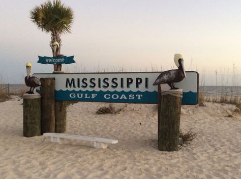 Sunday, November 29, 2015... woke up on the Mississippi Gulf Coast...but today was coming home day. Sleeping in my own bed tonight!!! Hello, Sugar Shack!!! Gulf Coast Aesthetic, Gulf Port Mississippi, Mississippi Coast, Majestic Places, Southern Aesthetic, Gulfport Mississippi, Mississippi Gulf Coast, Mississippi Travel, Ocean Springs