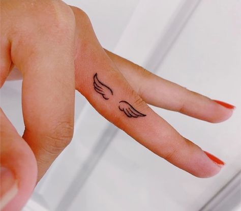 Teen Tattoos, Small Angel Wing Tattoo, Skull Hand Tattoo, Stylish Tattoo, Angel Wings Tattoo, Tattoo Project, Wings Tattoo