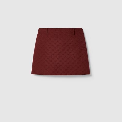 Shop the Original GG canvas mini skirt in bordeaux at GUCCI.COM. Enjoy Free Shipping and Complimentary Gift Wrapping. Designer Bottoms, Gucci Skirt, Mini Skirt Style, Gucci Store, Gucci Mini, Red Mini Skirt, Tom Riddle, Airport Fashion, Skirt Fashion