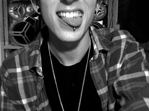 his teeth are perfect. the tongue ring is sexy Small Tongue Piercing, Tongue Piercing Men, Tongue Piercing Tumblr, Fake Tongue Piercing, Scoop Tongue Piercing, Surface Tongue Piercing, Vertical Tongue Piercing, Horizontal Tongue Piercing, Snake Eyes Tongue Piercing