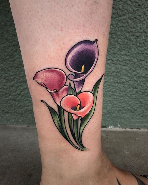 Calla lilies 💜 • • • • • • • • • • • • • • #jenniferfrancestattoo #jenniferfrances #featherhandstrand #callalily #callalilies… Calla Lily Tattoo Color, Calla Lily Bouquet Tattoo, Calalilly Tattoo Calla Lily, Calla Lily Tattoo, Lily Tattoos, Portland Tattoo, Lillies Tattoo, Purple Calla Lilies, Health Tattoo