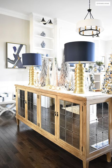 CHRISTMAS HOME TOUR : LIVING ROOM WITH BLUE, WHITE AND GOLD White Christmas Living Room, Gorgeous Living Room, Blue And White Christmas, Blue Gray Gold, Condo Decor, Blue Living Room Decor, Christmas Living Room, Gold Living Room, Condo Decorating