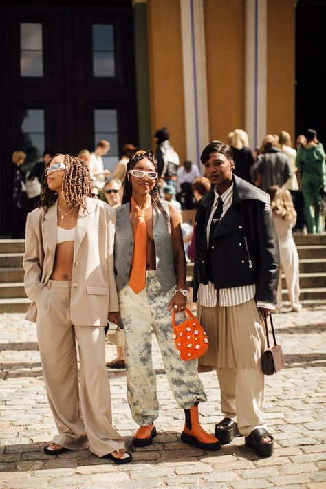 The best street style at Copenhagen Fashion Week SS23 | Evening Standard Spring 2023 Street Style, Street Style Copenhagen, Fashion Week Spring 2023, Copenhagen Fashion Week Street Style, Copenhagen Street Style, Copenhagen Fashion, Street Style Edgy, Copenhagen Style, Copenhagen Fashion Week