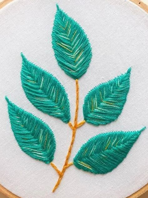 Fly Filling Stitch Aari Design, Leaf Drawing For Aari Work, Leaf Filling Stitch Design In Aari, Leaf Filling Stitch Design, Fly Stitch Aari Design, Aari Work Designs Pattern Hand Embroidery, Aari Motif, Clover Tattoo, Bunny Coloring