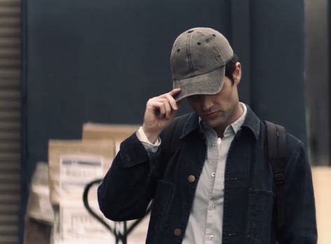 You Joe Goldberg Aesthetic, You Penn Badgley, Hello You Joe Goldberg, Joe Goldberg With Cap, Joe Goldberg Hat, Penn Bradley, Joe Goldberg Costume, You Joe Goldberg, Joe Goldberg Pfp