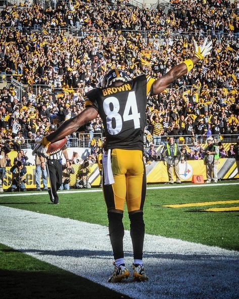 Antonio Brown Steelers, Pittsburgh Steelers Players, Steelers Country, Steelers Baby, Nfl Football Art, Steelers Girl, Pittsburg Steelers, Go Steelers, Nfl Football Players