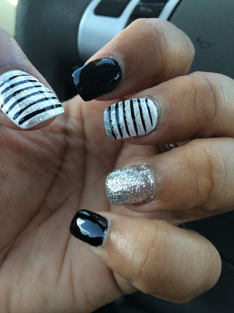 Black White And Silver Nails, Flared Nails, Nails With White, White And Silver Nails, Silver Nails, Black Nails, Beauty Nails, White Stripe, Black White