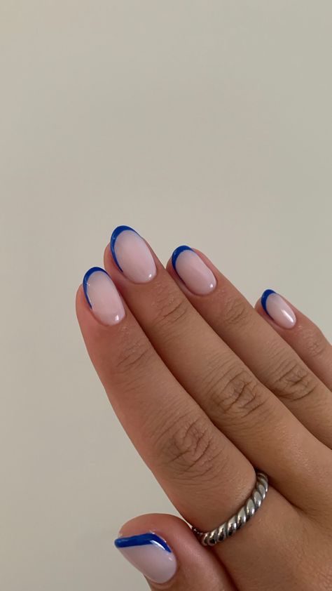 Blue Nail Designs Short, Navy Blue Nail Art, Blue Tip Nails, Short Summer Nails, Gel Nails French, Hello Nails, Hippie Nails, Punk Nails, Simple Gel Nails