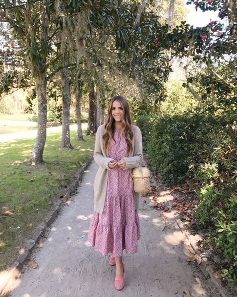 Dress Outfits With Cardigan, Plus Size Romantic Style, Cardigan And Dress Outfit, Dress And Cardigan Outfit, Garden Wear, Rebecca Taylor Dress, Cardigan Dress, Julia Berolzheimer, Gal Meets Glam