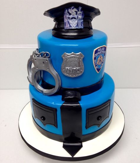 Cop Cake Police, Police Cakes Ideas, Police Officer Birthday Cake, Swat Birthday Cake, Police Officer Cake Ideas, Police Grooms Cake, Police Officer Graduation Party, Police Cake Ideas Birthday, Police Themed Cake