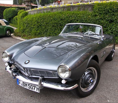 BMW 507 Bmw 507 Roadster, Old Bmw, Bmw 507, Luxe Auto's, Bmw Classic Cars, Bmw Classic, Classic Sports Cars, Bmw Cars, Old Car