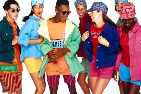 United Colors of Benetton 90s Clothing Brands, 90s Brands, 90s Girl Fashion, Karen Gillian, Fashion Guys, Popular Clothing Brands, Class Photo, 90s Fashion Women, Casual Attire For Women