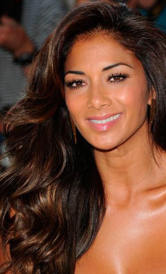 Best Hair Highlights for Olive Skin Tone  #haircolors #hairstyles #nicolescherzinger Nicole Scherzinger Hair, Olive Skin Tone, Olive Skin, Ombré Hair, Nicole Scherzinger, Hairstyle Women, Summer Hair Color, Hair Envy, Cool Hair Color