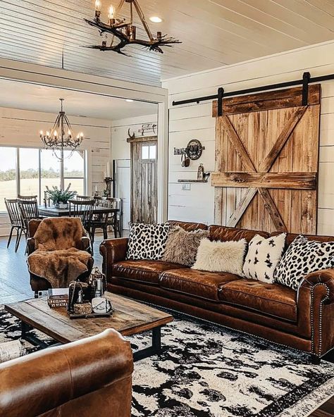 Rustic Western Living Room, Western House Ideas, Western Living Rooms, Western Bedrooms, Clean Living Rooms, Western Farmhouse, Western Living Room, Western Interior, Ranch House Decor