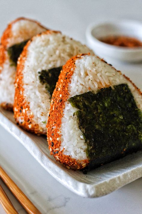 Vegan Onigiri with Tofu Tuna Mayo Tofu Onigiri, Tofu Tuna, Vegan Onigiri, Japanese Onigiri, Rice Sandwich, Japanese Spices, Crispy Seaweed, Tuna Mayo, Teriyaki Tofu