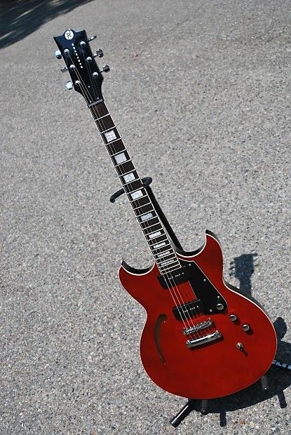 Reverend Reverend Guitars, Cool Guitar, Electric Guitar, Bass, Music Instruments, Guitar, Audio, Music