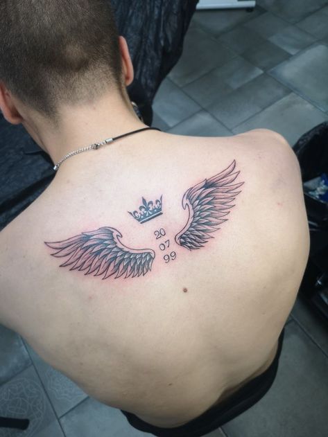 Wing And Crown Tattoo, Wings On Back Tattoo For Men, Crown And Wings Tattoo, Wings Tattoo Men, Wings Back Tattoo, Back Of Neck Tattoo Men, Simple Neck Tattoos, Neck Tattoos For Men, Couple Wrist Tattoos