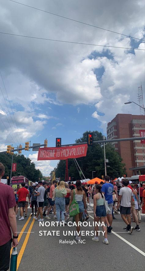 welcome week: packapalooza edition Nc State Aesthetic, Hbcu Aesthetic, Graduation Goals, Uni Aesthetic, Early Adulthood, North Carolina Colleges, Welcome Week, Nc State University, Semester Abroad